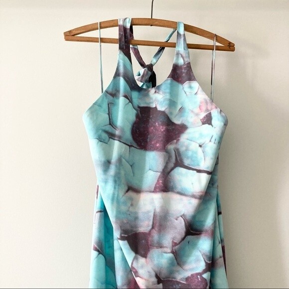 alexis printed halter maxi dress - Picture 7 of 11